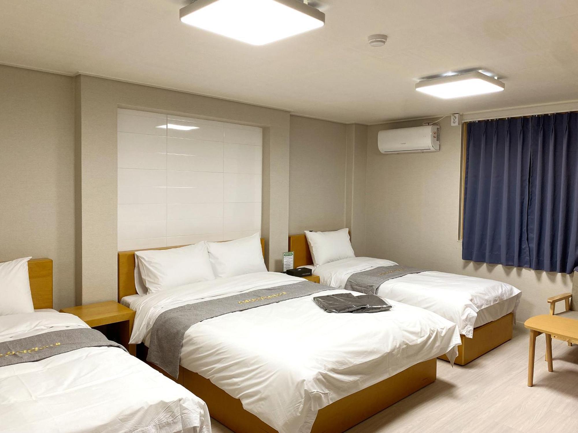 Suanbo Hot Spring Healing Hotel Chungju Bagian luar foto